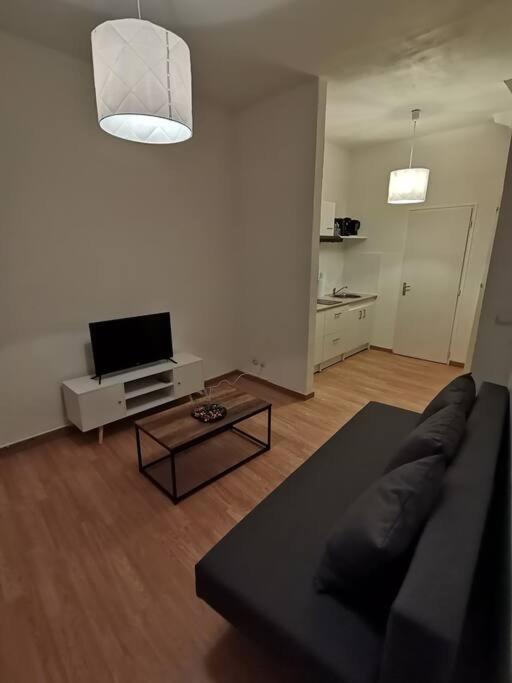 Studio Au Coeur Du Quartier Historique Narbona Esterno foto